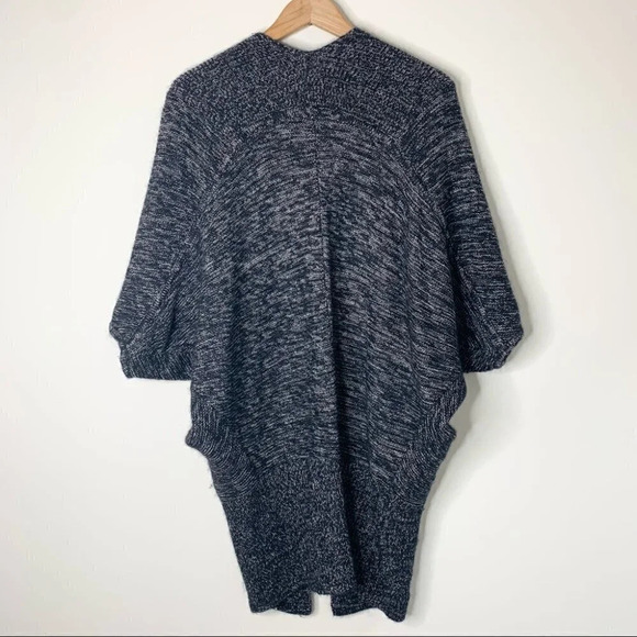 Aritzia Babaton Javier Cardigan Sweater Cocoon Open Front Mohair Wool Black XXS - Picture 13 of 14